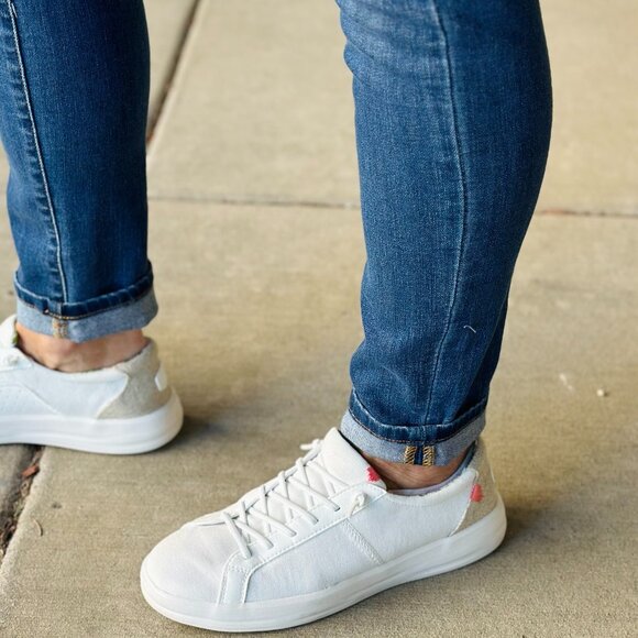 Jessica Cuffed Hem Skinny Jean from Judy Blue - Picture 2 of 6